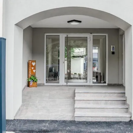 Haus Schnoell Family 1 Holiday home