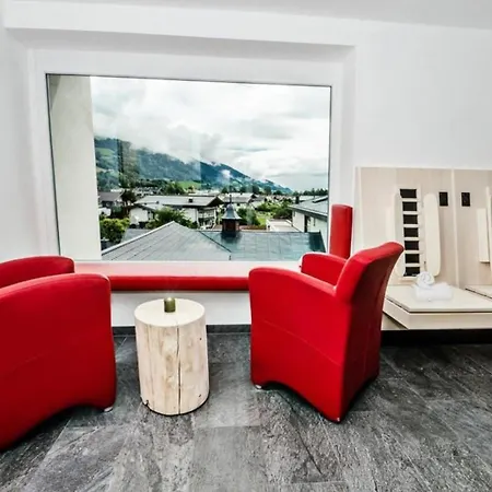 Holiday home Haus Schnoell Family 1