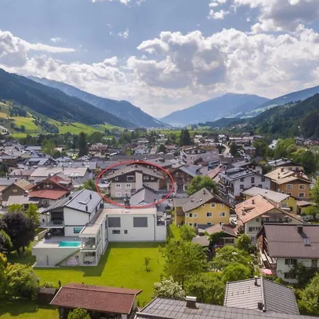Haus Schnoell Family 1 Holiday home *